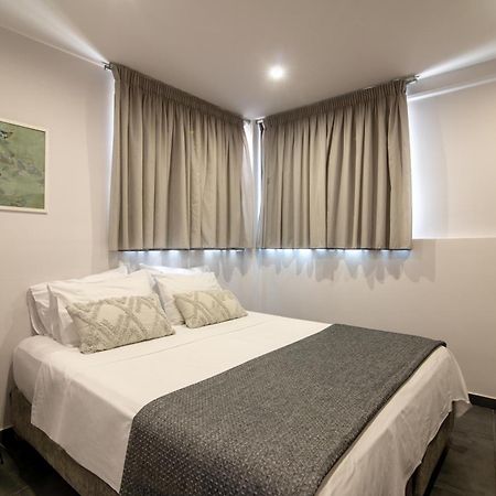 Navitas House Athena Bagian luar foto